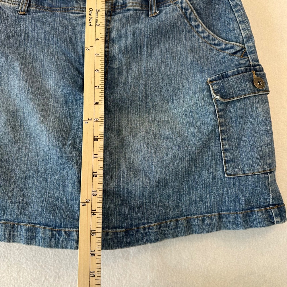 St. Johns Bay Blue Denim Cargo Skort Womens 12 Medium Wash Stretch Mini Skirt - Picture 4 of 6